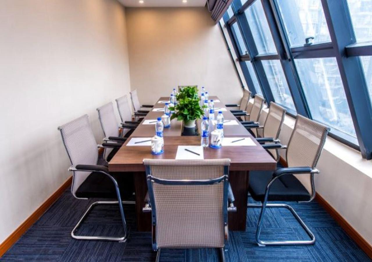 Days Inn Business Place Bagu Chongqing Exterior photo